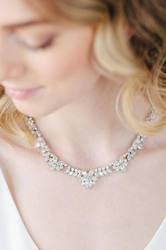 Davie & Chiyo "Fia Necklace"