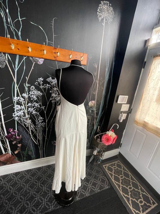 Dress 3019: Essence of Australia Waist 30