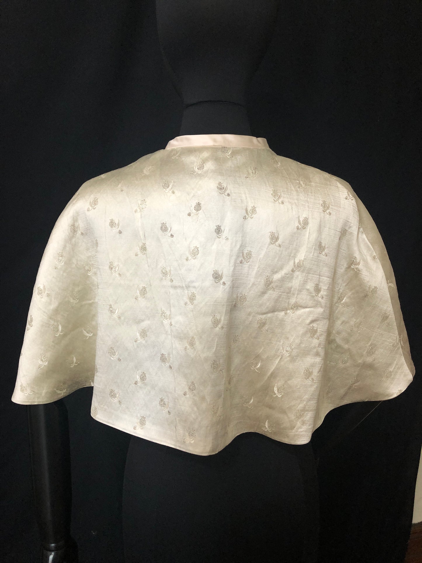 Bronze Capelet