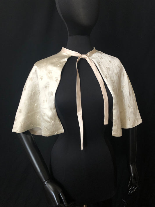 Bronze Capelet
