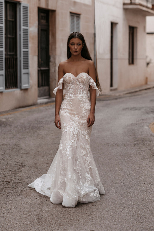 New Dress: 3121 Abella by Allure “Cilka” Waist: 31