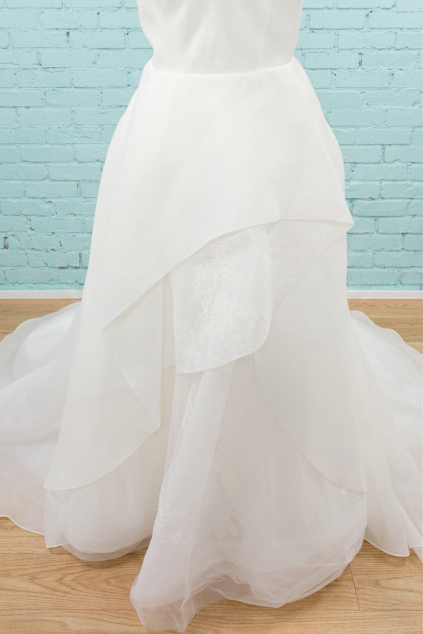 Dress: 3115 Beccar "Vence" Waist: 31