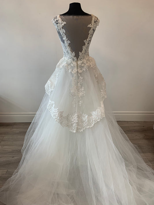 Dress 2773: Private Designer/EcoChic Bridal "Antoinette" waist 27