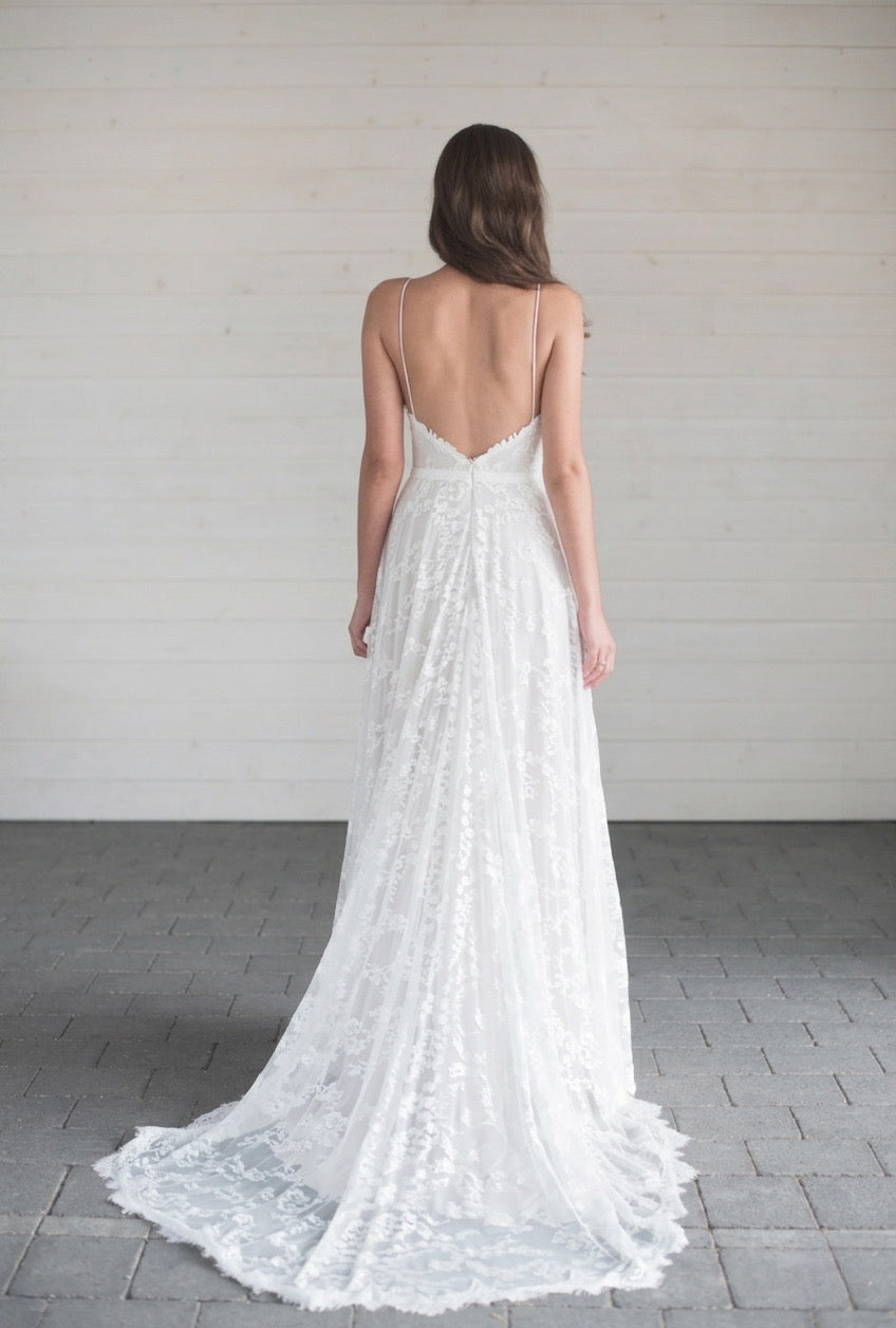 Dress: 2833 Lillian Wild “Fauna” Waist: 28