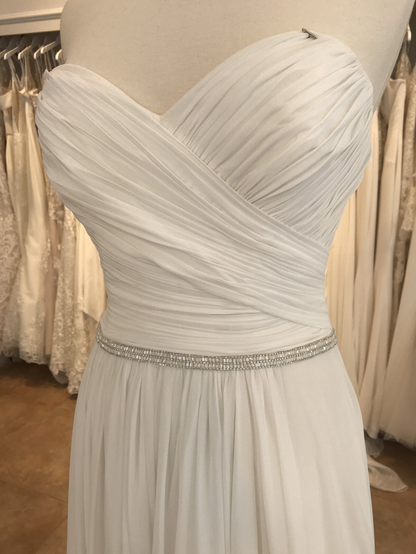 Dress 2529: Beautiful by Enzoani "BT18-19" waist 41