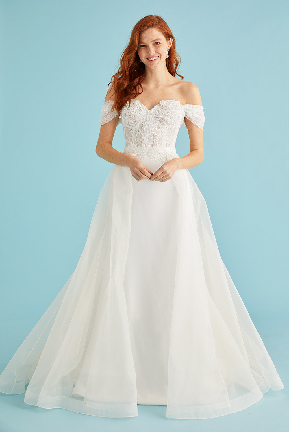 Dress: 2909 Lea-Ann Belter “Electra” Waist: 29