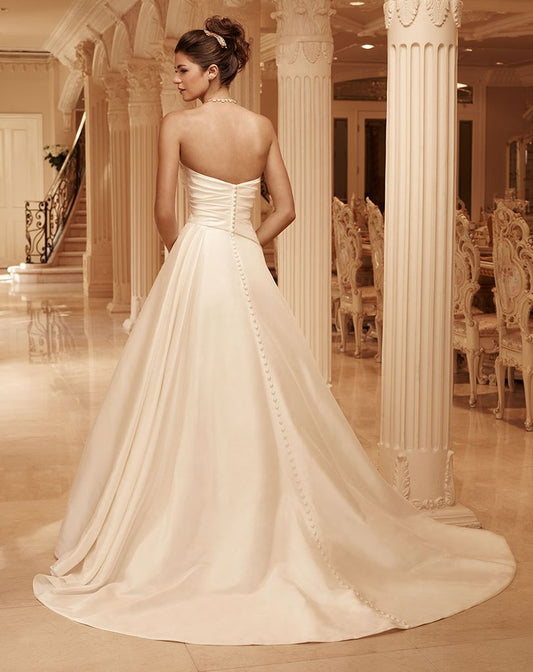 Dress: 2652 Casablanca Bridal “2101" Waist: 26