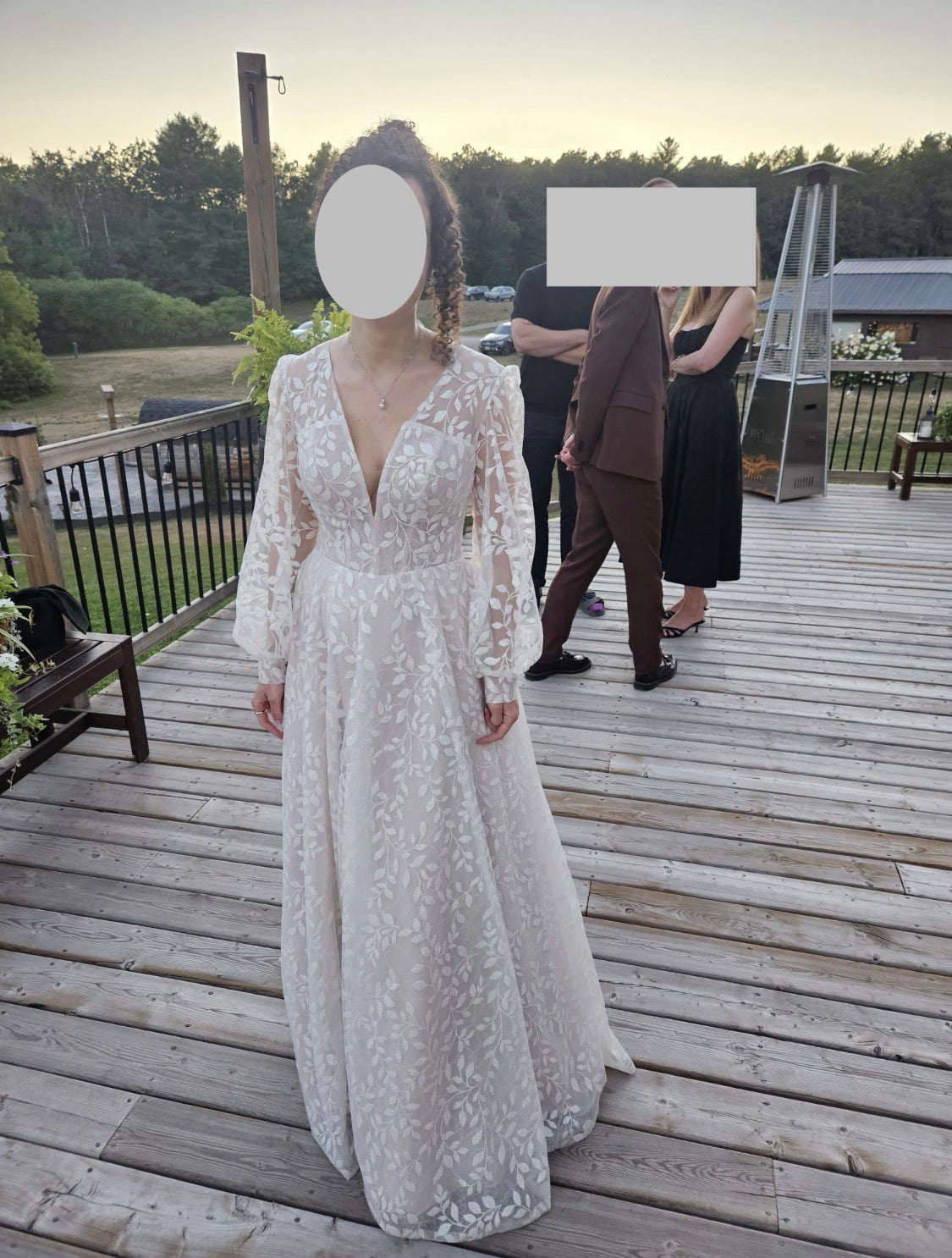 Dress: 2717  Essense of Australia “D3899” with Custom Sleeves Waist: 27