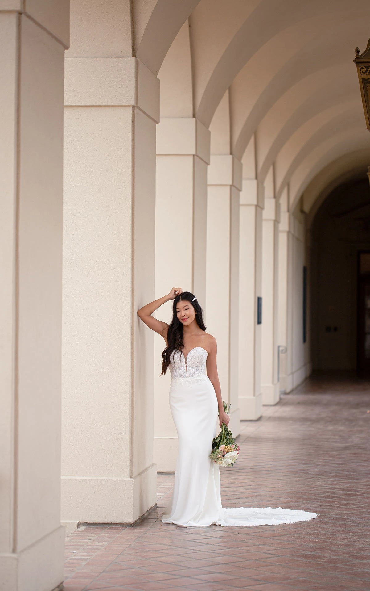 Dress: 2712 Stella York “7597” Waist: 27