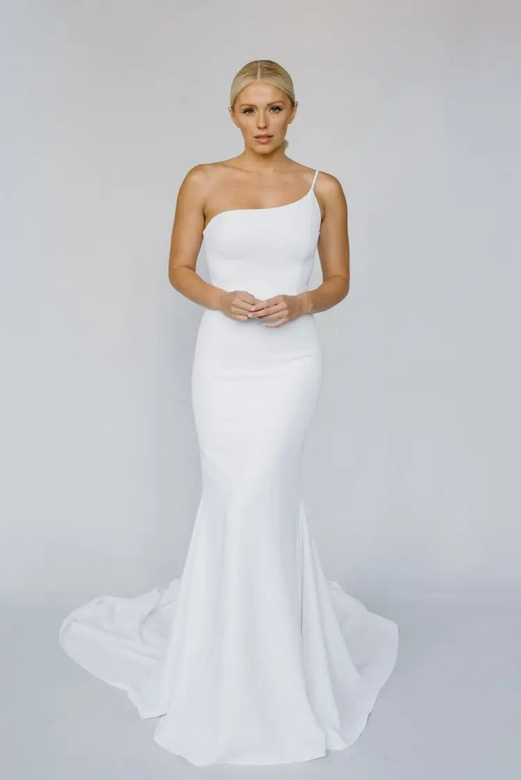 Dress: 3220 Alyssa Kristin “Jess” Waist: 32