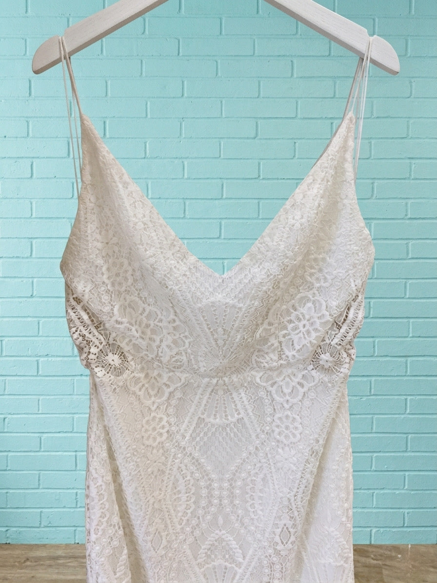 New Dress: 3113 Scout Bridal “Sunset” Waist: 31