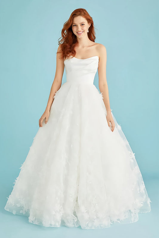 Dress: 2708 Lea-Ann Belter “Solaris” Waist: 27