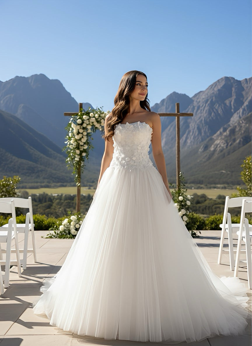 Dress: 3220 Ines Di Santo “Junniper” Waist: 32