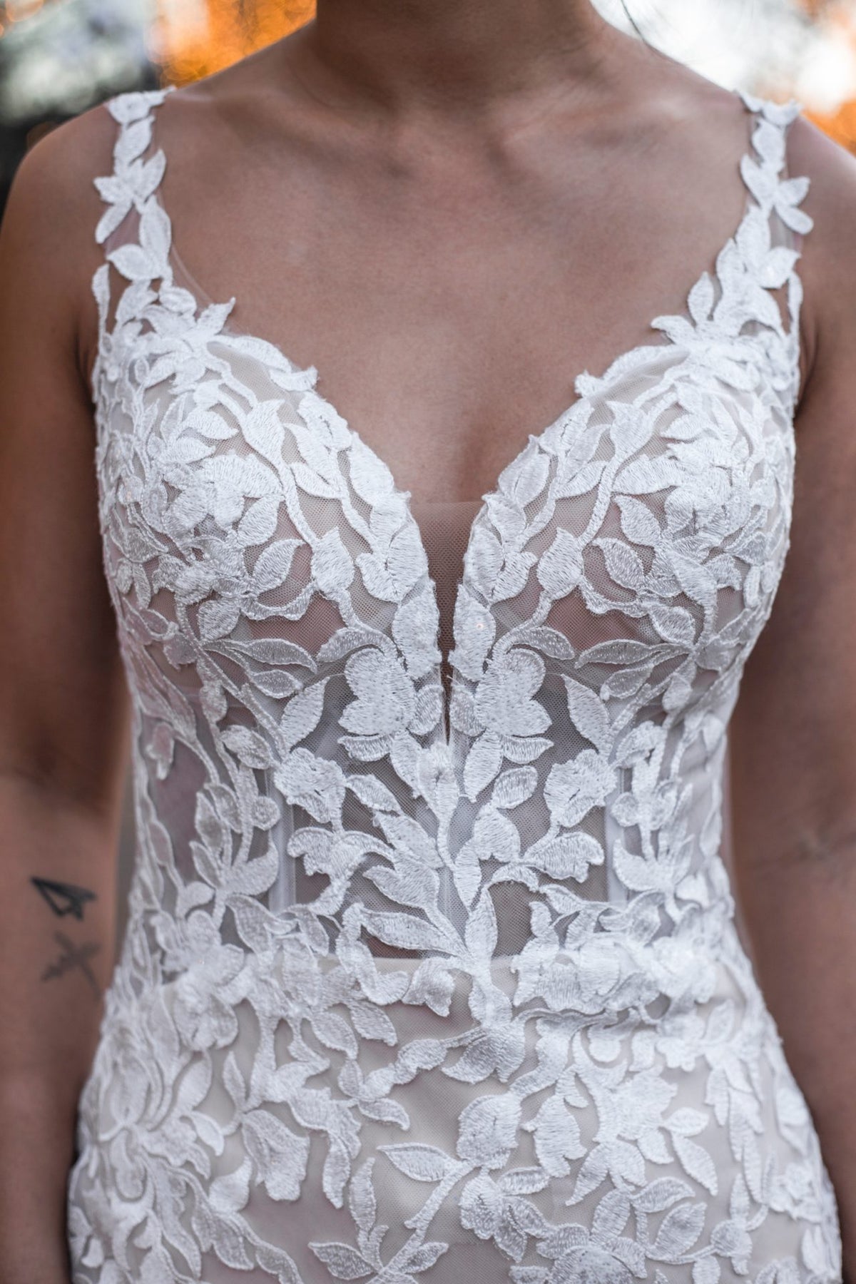 Dress: 3006 Essense of Australia “D3301” Waist: 30