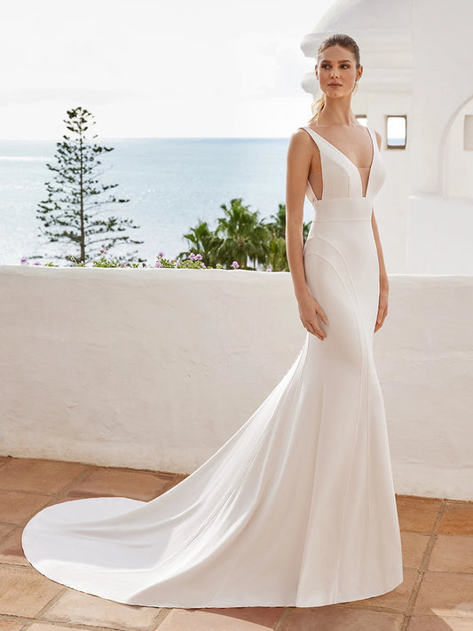 New Dress: 3019 Love by Enzoani “Catalina” Waist: 30