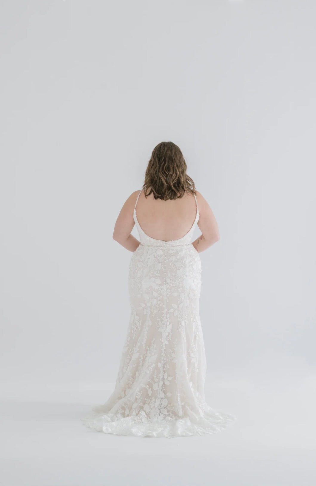 Dress: 3611 Lis Simon “Nicole” Waist: 36