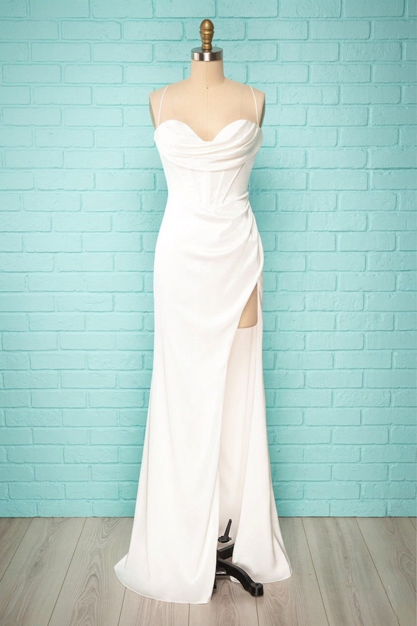 New Dress: 2622 Private Designer "Lakesha" Waist: 26