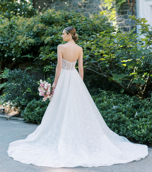 New Dress: 3118 Beccar "Chapelle" Waist: 31