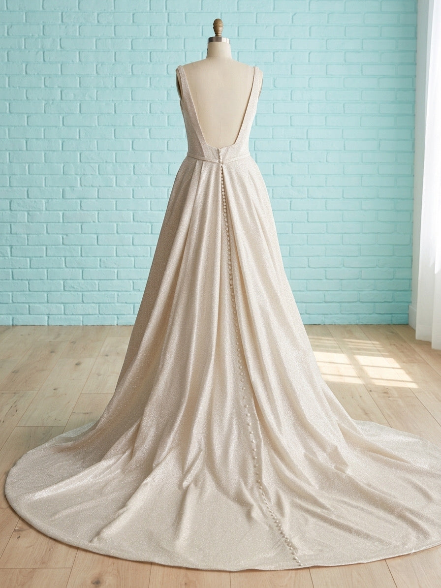Dress: 3101 Maggie Sottero “Nolan” Waist: 31