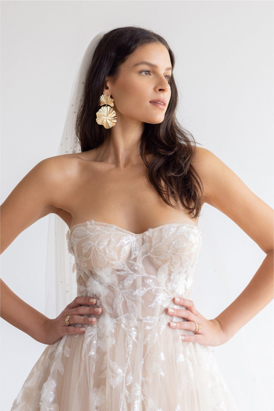 Dress: 2819 Wtoo by Watters “Austin” Waist: 28
