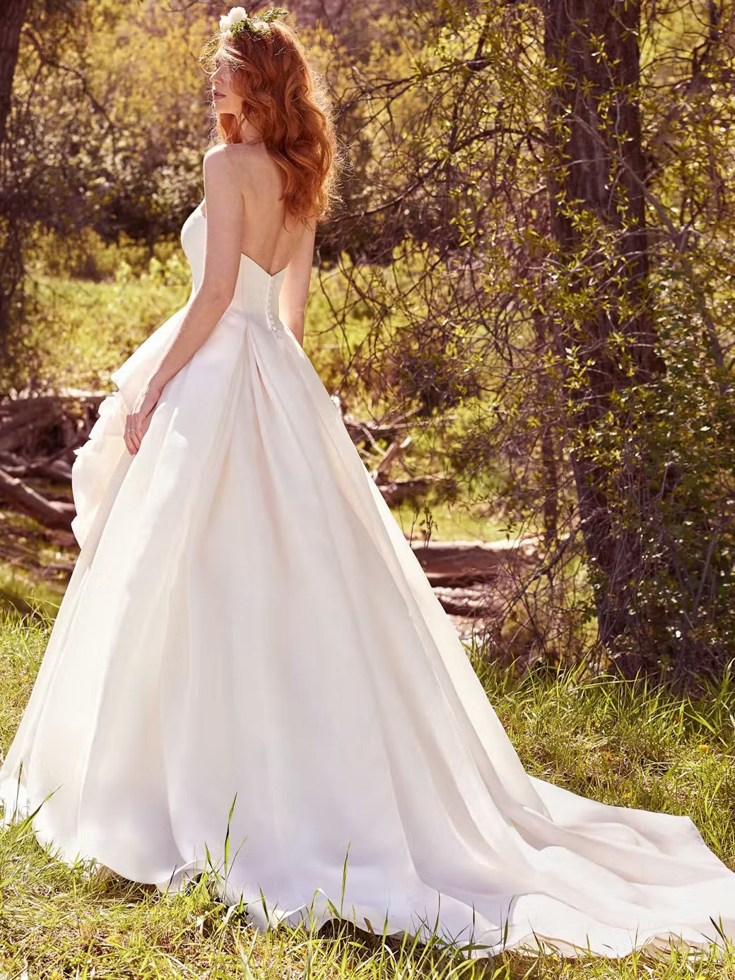 Dress: 2734 Maggie Sottero “Bianca” Waist: 27