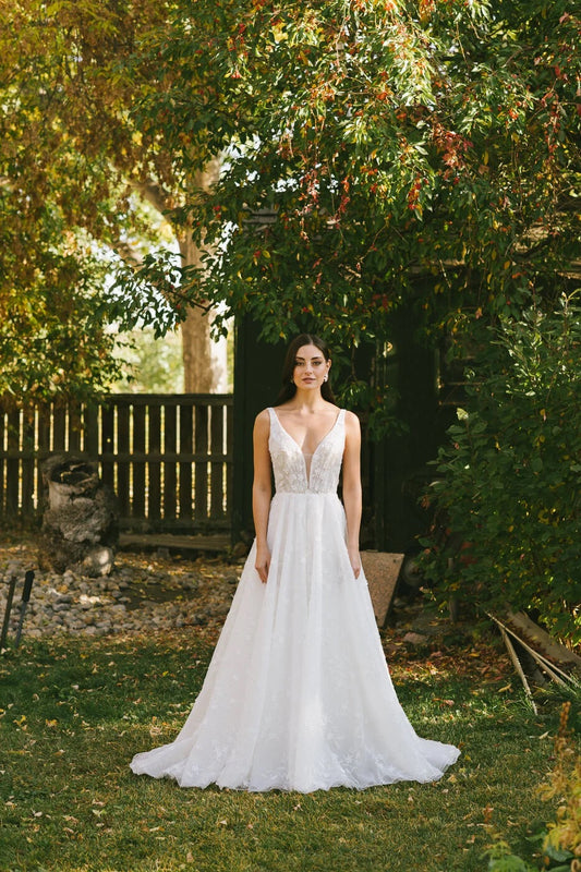 Dress: 2903 Lis Simon “Marisol”  Waist: 29