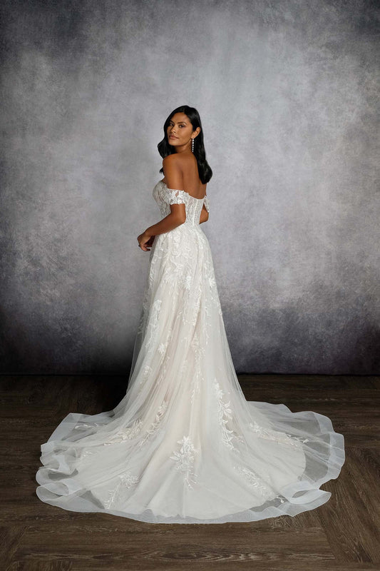 Dress: 3501 Justin Alexander "55133N" Waist: 35