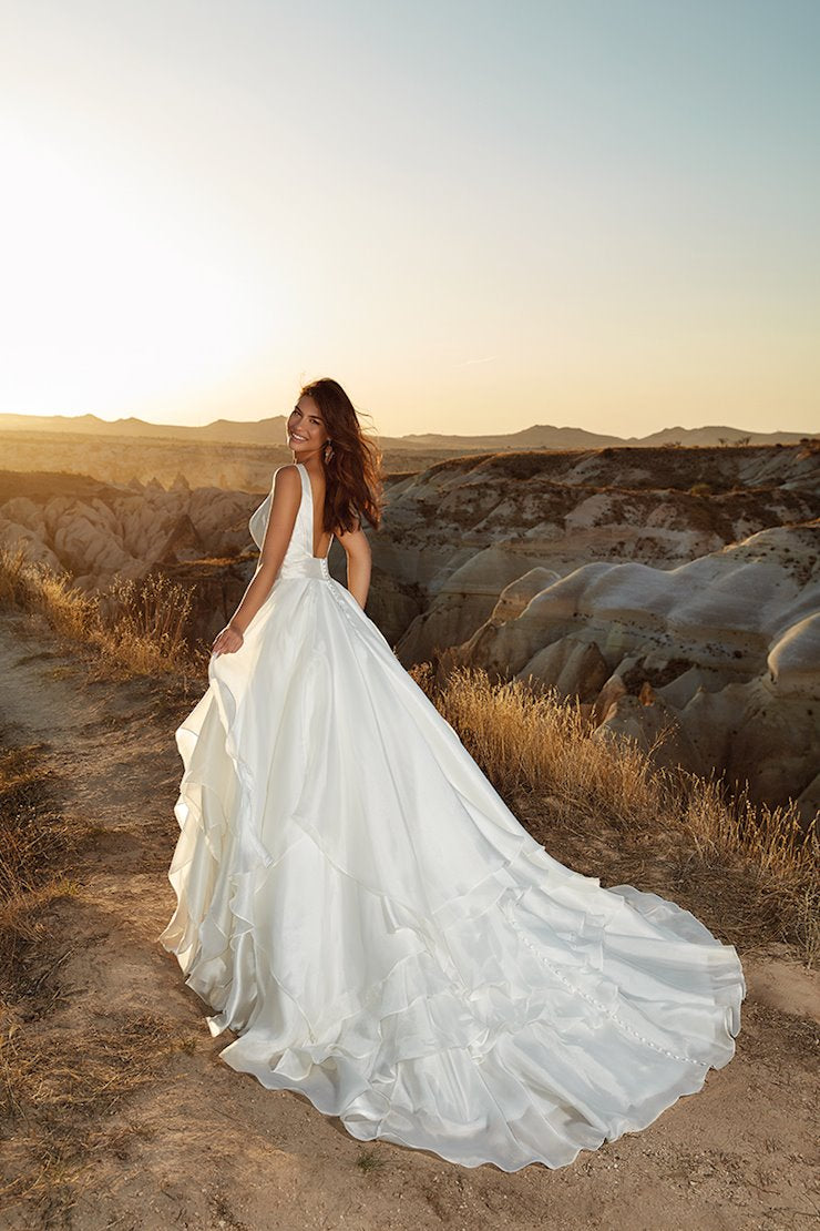 Dress: 2655  Dreams by Eddy K “Faith” Waist: 26