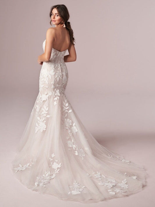 Dress: 3211 Rebecca Ingram “Hattie” Waist: 32