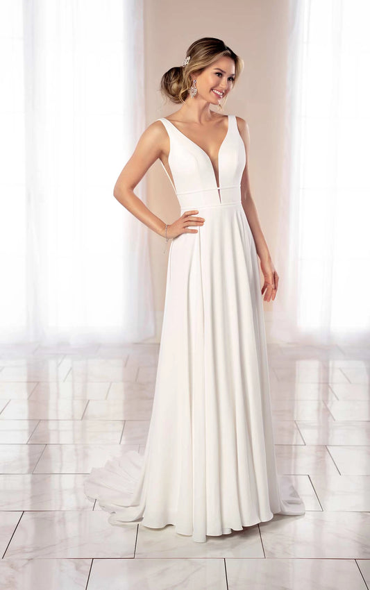 Dress: 3103 Stella York “7042” Waist: 31