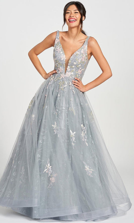 Dress: 2517 Colette for Mon Cheri “12213” Waist: 25