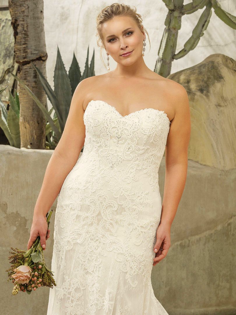 Dress: 3903 Casablanca "Avery" Waist: 39