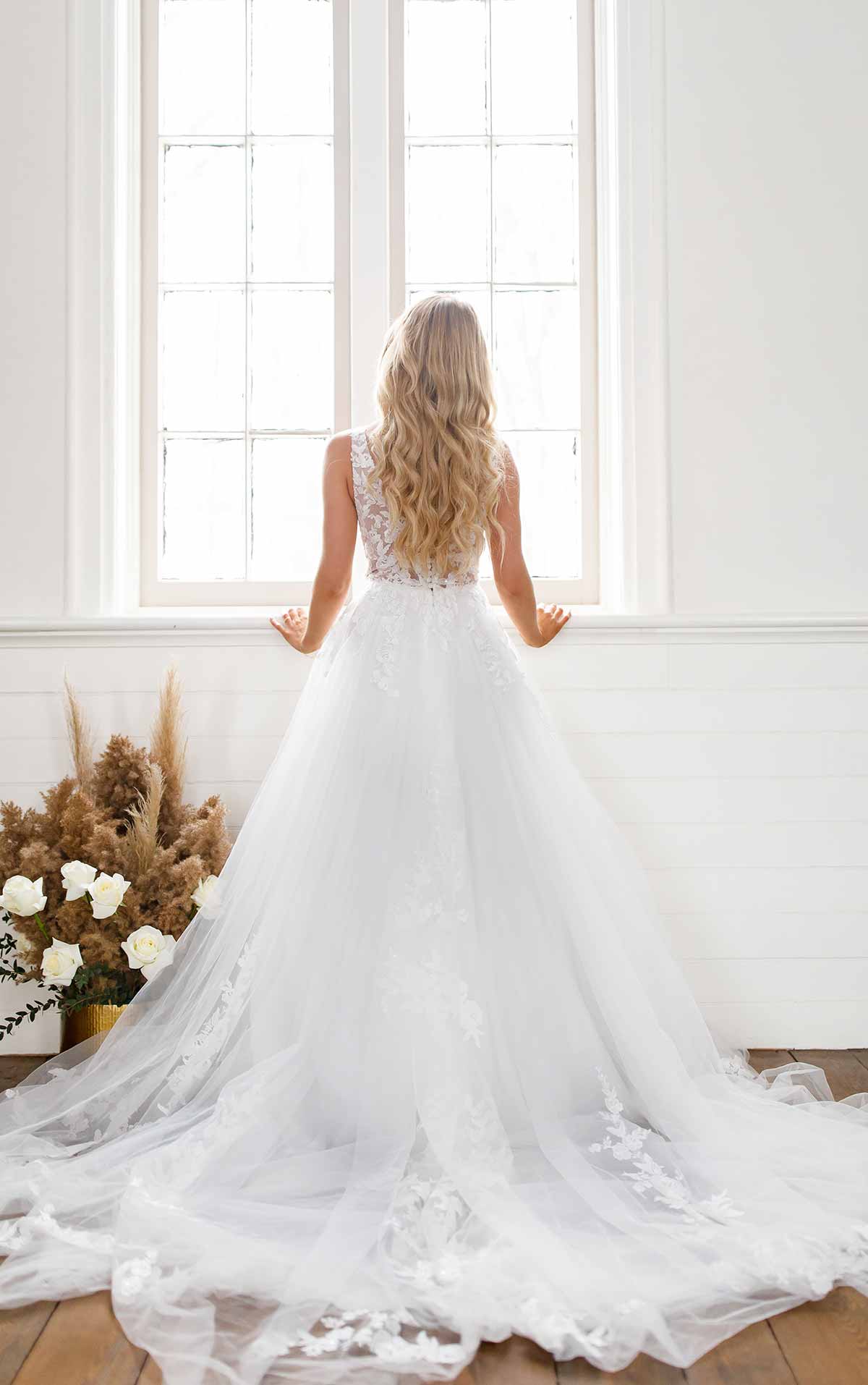 Dress: 2739 Stella York "7194" Waist: 27