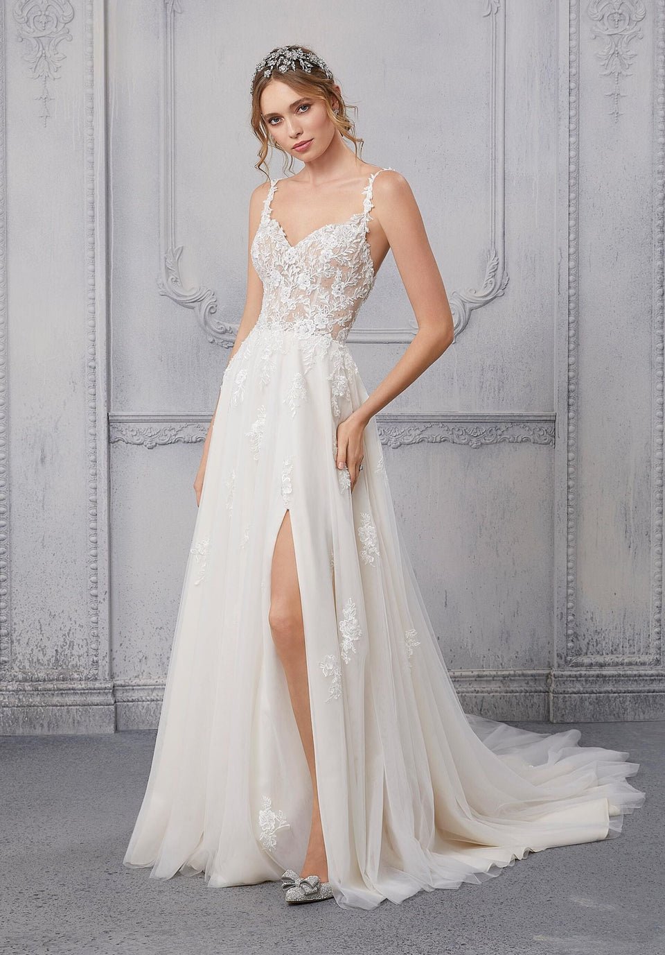 Dress: 2809 Morilee Blu “Cipriana” Waist: 28