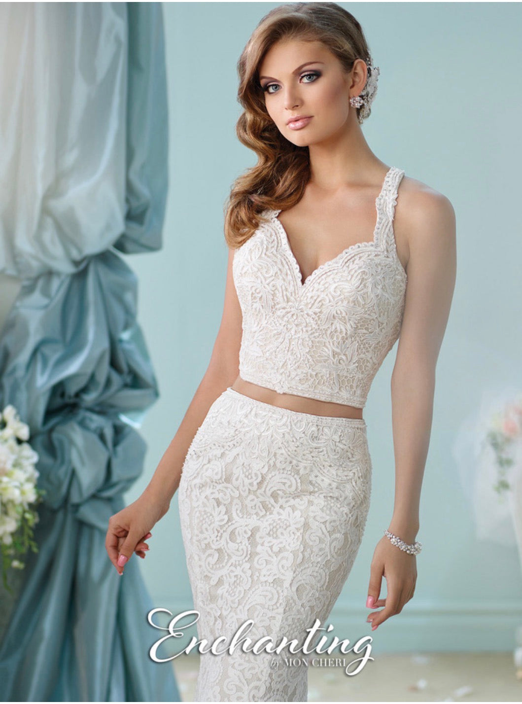 Dress: 2501 Enchanting by Mon Cheri “116135” Waist: 25
