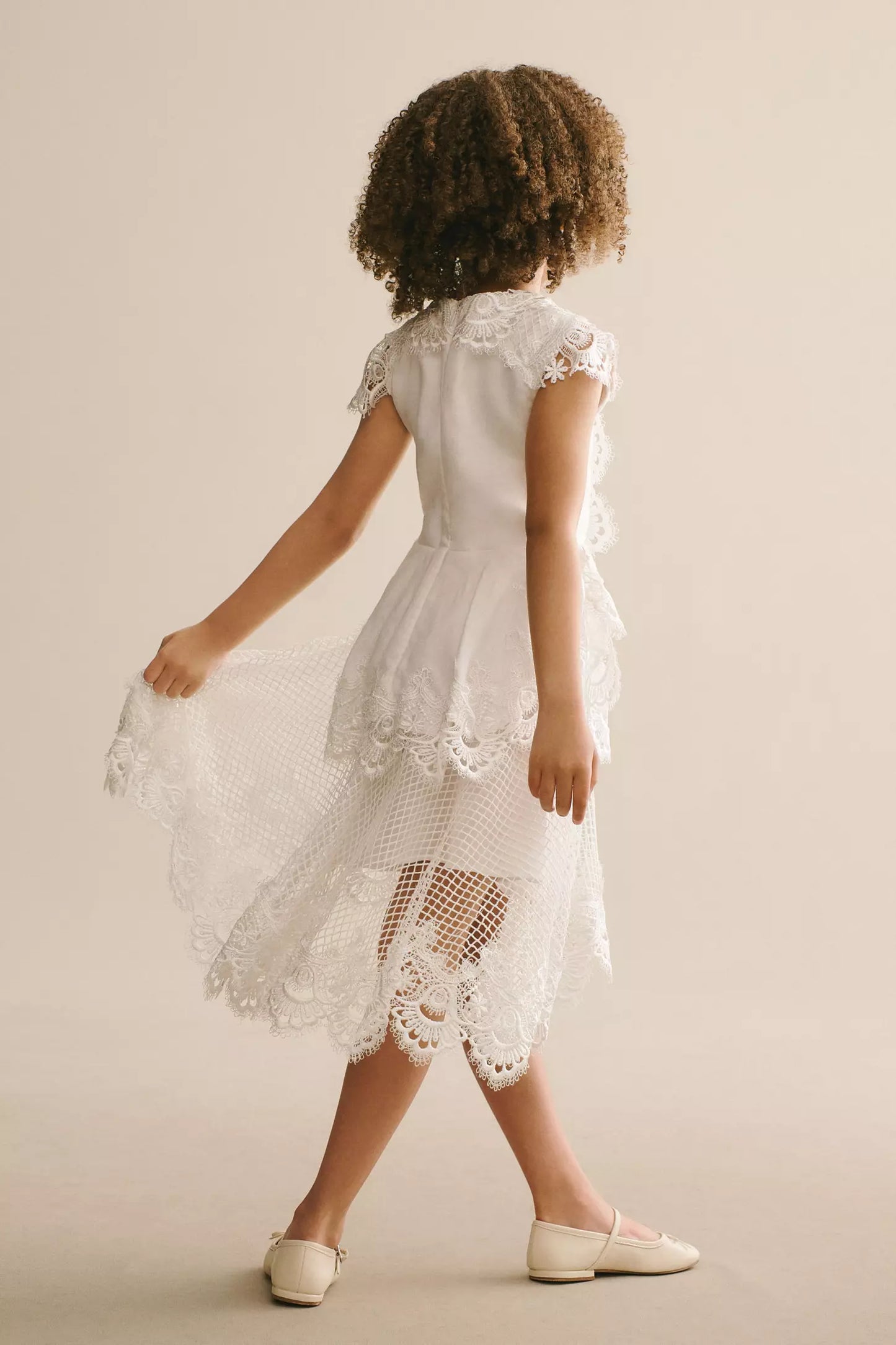 FL14-01 Giò Bespoke "Alma Lace" Size: 14