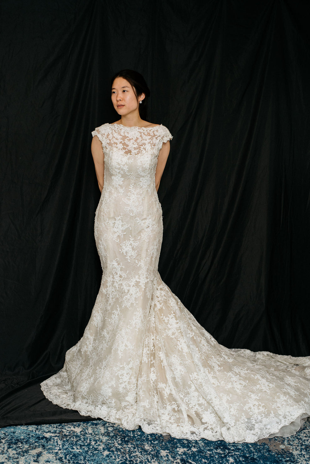 Dress: 2660 Haute Couture "Margeaux" Waist: 26