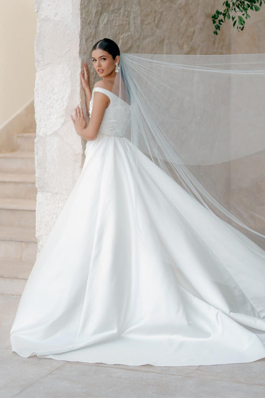 Dress: 3201 WTOO by Watters "March" Waist: 32