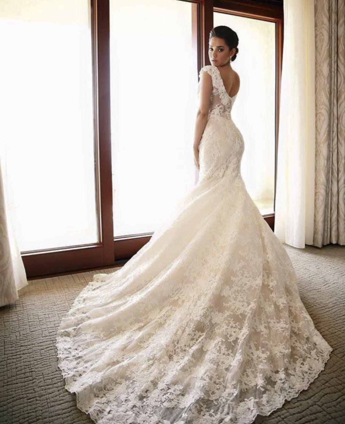 Dress: 2660 Haute Couture "Margeaux" Waist: 26