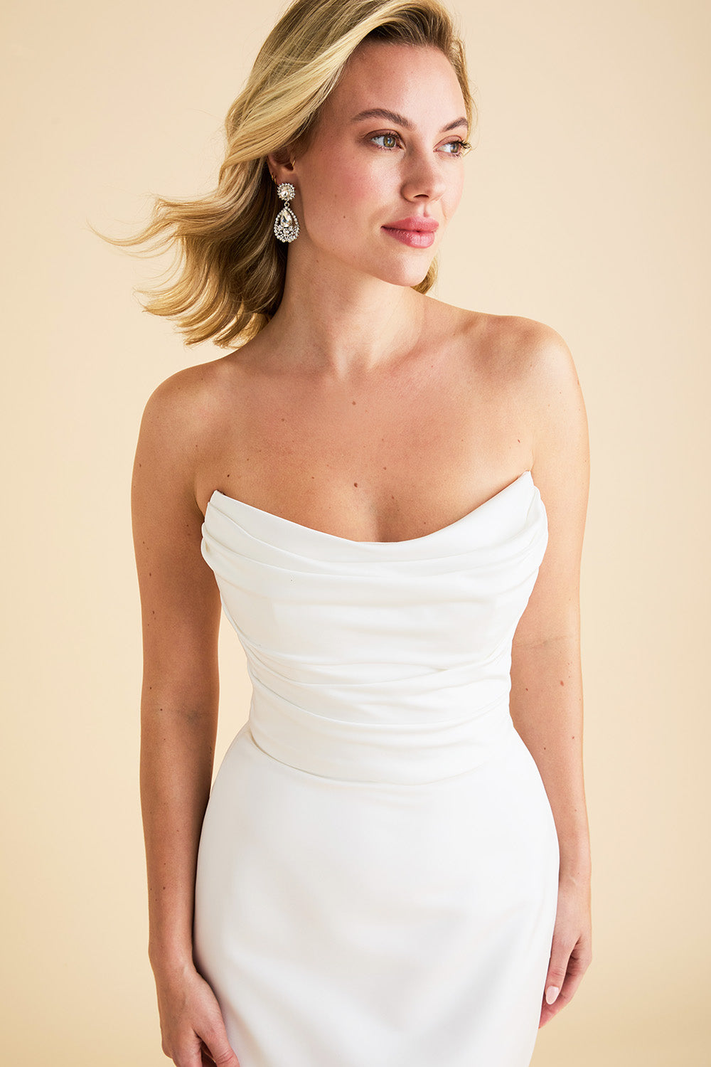 Dress: 3002 Astrid & Mercedes "Sonnet" Waist: 30