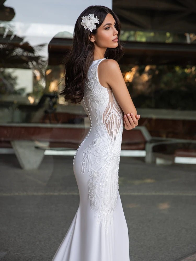 Dress: 3306 Pronovias “Kelly” Waist: 33