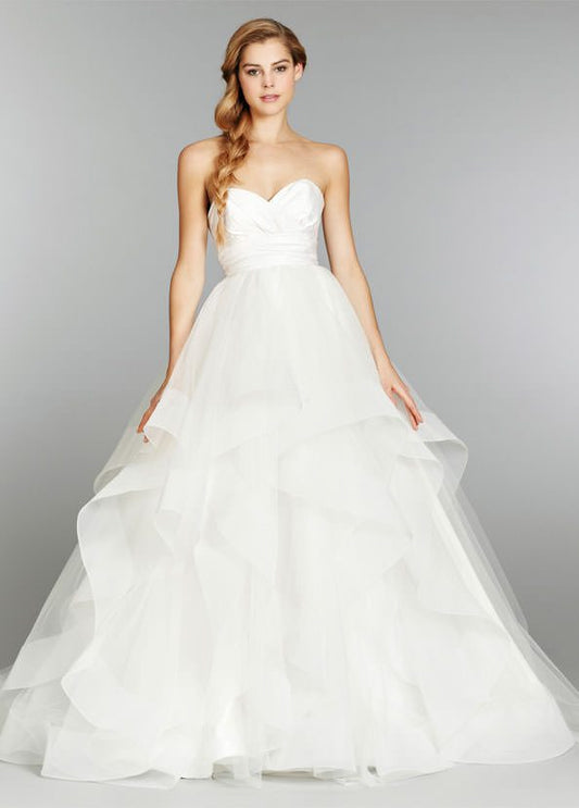 Dress: 2520 Hayley Paige “London” Waist: 25