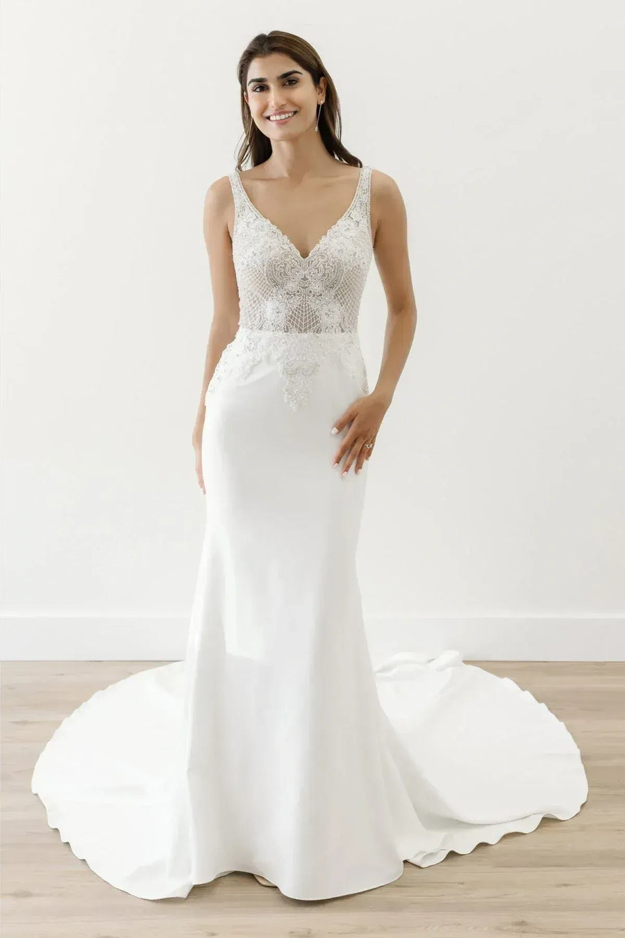 Dress: 3207 Wtoo by Watters "Sivan" Waist: 32