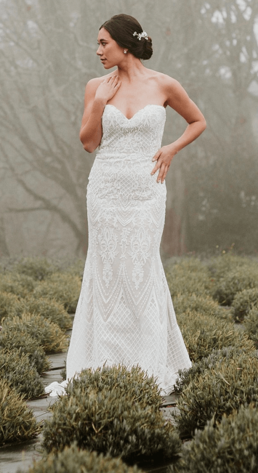 Dress: 3502 Lis Simon “Kristy” Waist: 35