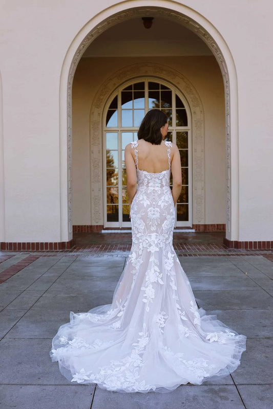 Dress: 3017 Essense of Australia “D3709” Waist: 30