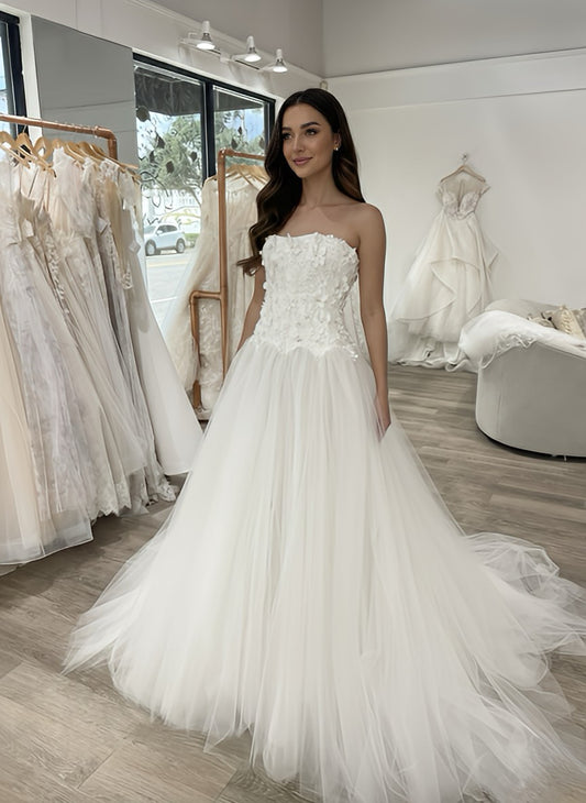 Dress: 3220 Ines Di Santo “Junniper” Waist: 32