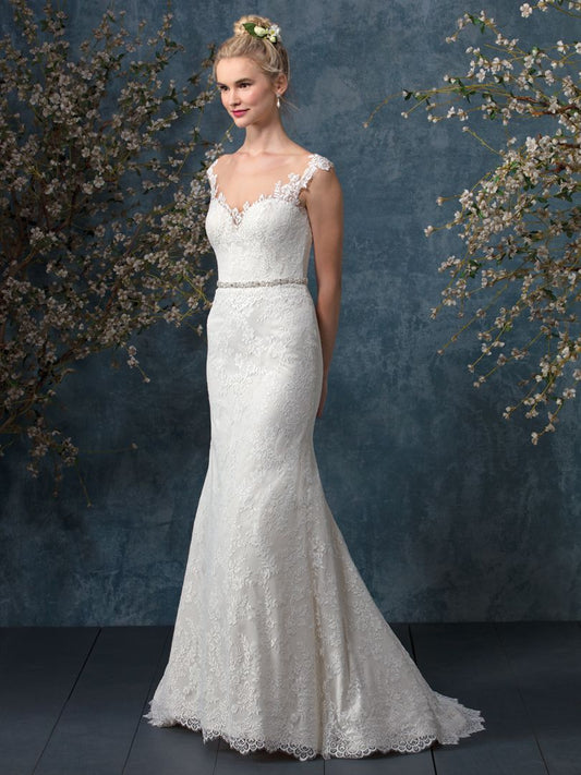 Dress: 2834 Casablanca Bridal "Cobalt" Waist: 28
