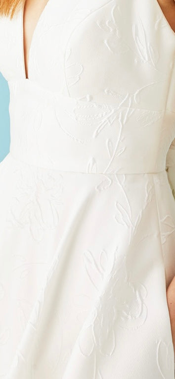 Dress: 2819 Lea-Ann Belter “Francesca” Waist: 28