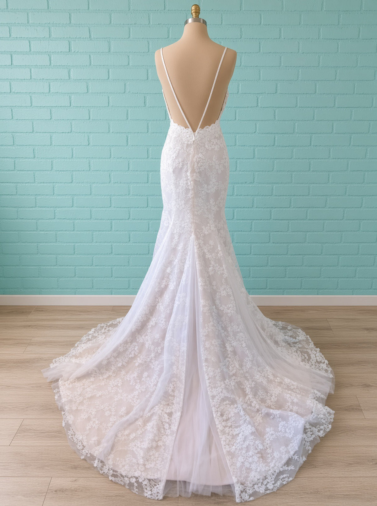 Dress: 3002 Ti Adora by Alvina Valenta “Jules” Waist: 30