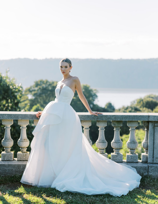 Waist is 30 inches – The Brides' Project
